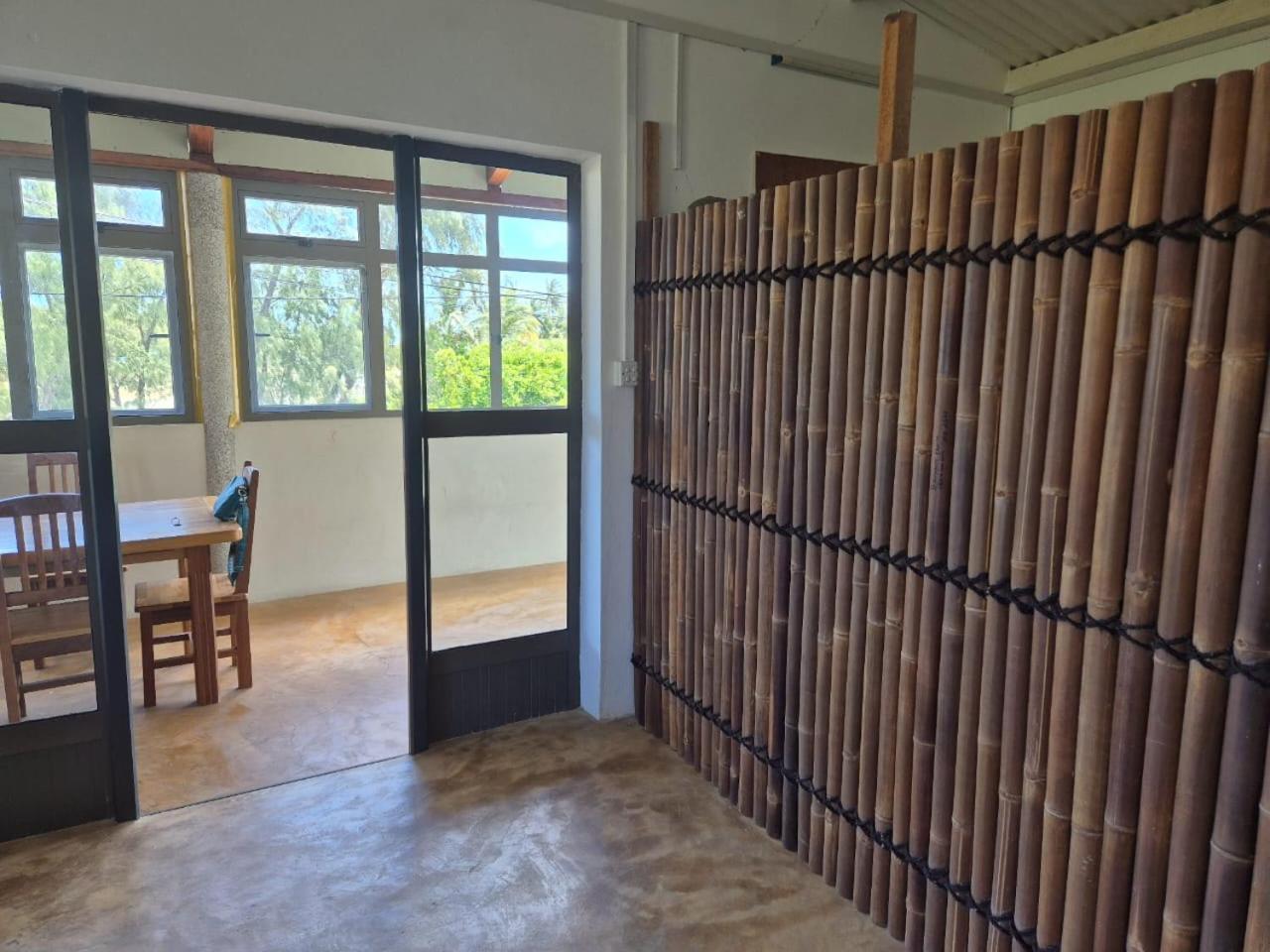 Albert Residence Port South East 外观 照片